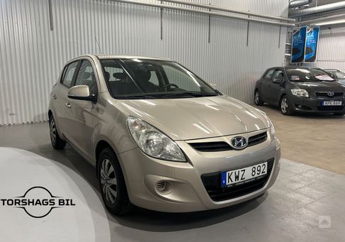 Hyundai i20, 2011