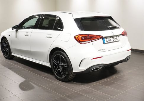 Mercedes-Benz A 250, 2021