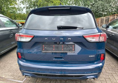 Ford Kuga, 2022