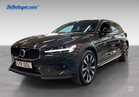 Volvo V60 Cross Country, 2023