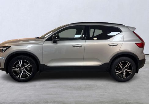 Volvo XC40, 2025 2