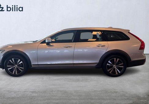 Volvo V90 Cross Country, 2020