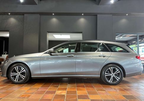 Mercedes-Benz E 200, 2020 2