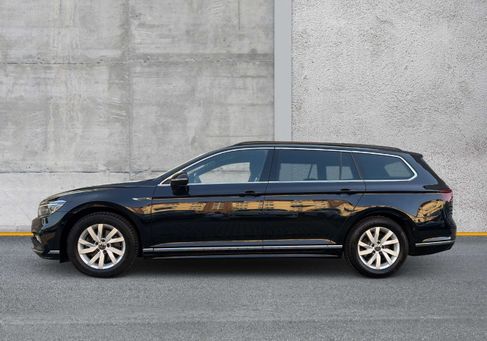 Volkswagen Passat Variant, 2022 3