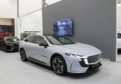 Mazda, 2025
