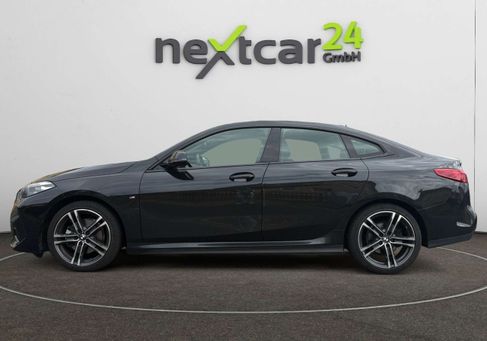 BMW 218, 2020