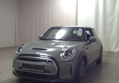 MINI, 2021