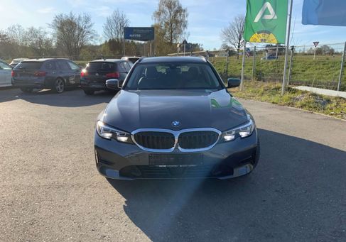 BMW 320, 2022