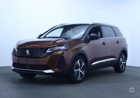 Peugeot 5008, 2021