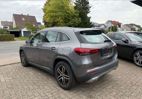 Mercedes-Benz GLA 220, 2022 3