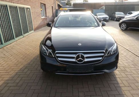 Mercedes-Benz E 350, 2017