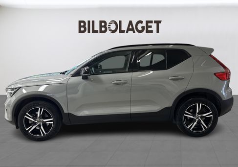 Volvo XC40, 2025 2