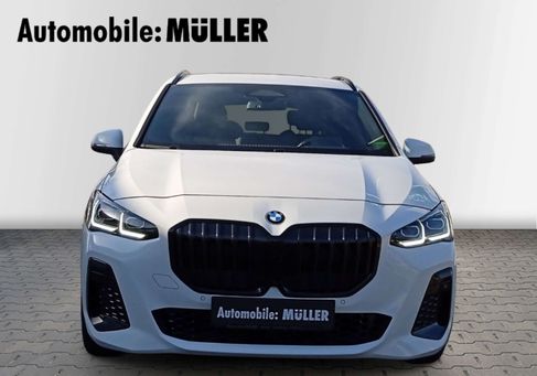 BMW 218, 2022 3