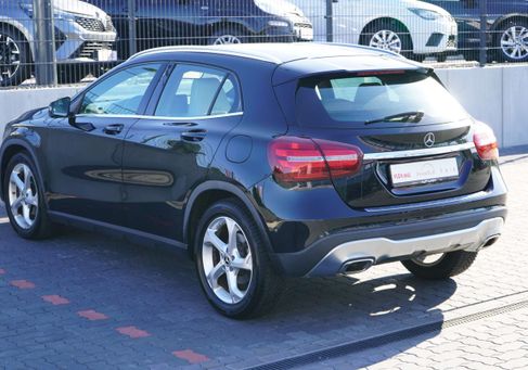Mercedes-Benz GLA 180, 2018