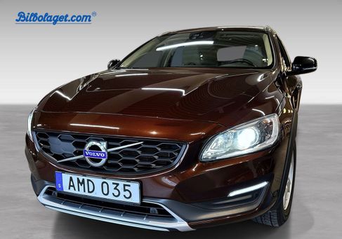 Volvo V60 Cross Country, 2016
