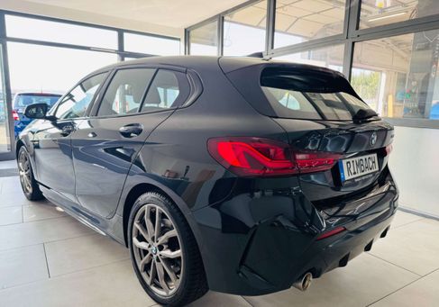 BMW 120, 2023