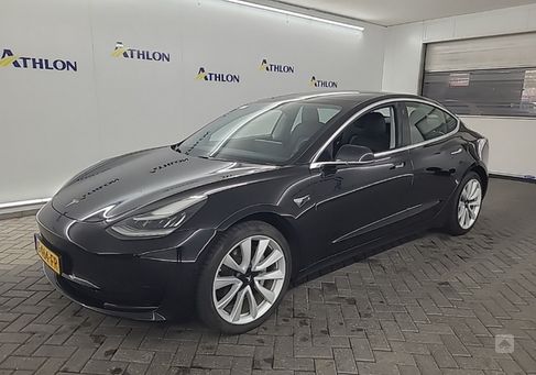 Tesla Model 3, 2019