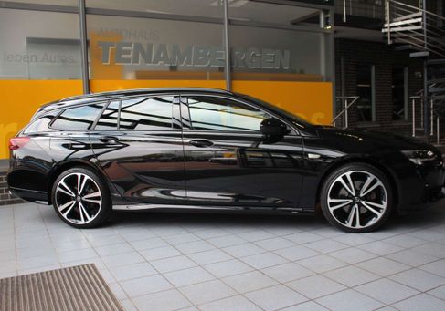 Opel Insignia, 2022 3