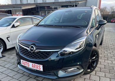 Opel Zafira, 2017