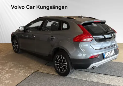 Volvo V40 Cross Country, 2018