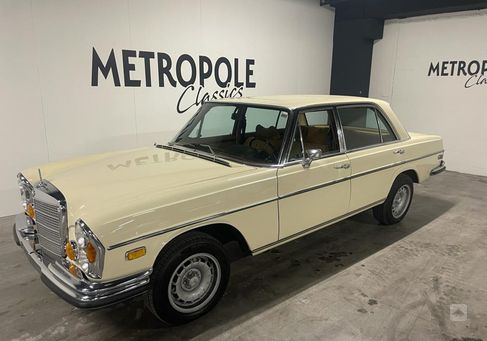 Mercedes-Benz 300, 1971