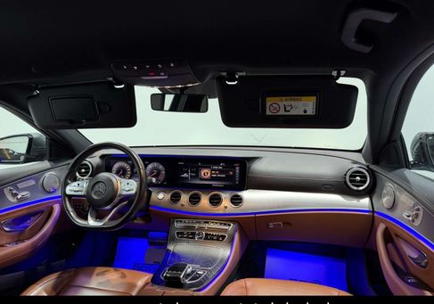 Mercedes-Benz E 200, 2020 2