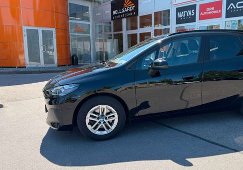 BMW 218, 2023 2