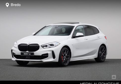 BMW 118, 2023