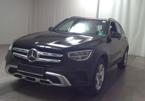 Mercedes-Benz GLC 300, 2021