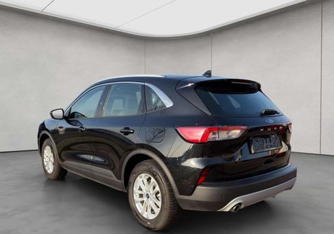 Ford Kuga, 2022