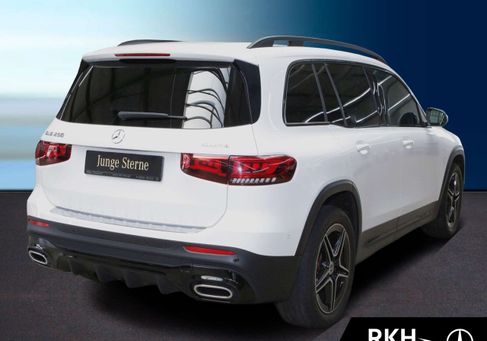 Mercedes-Benz GLB 250, 2019 3