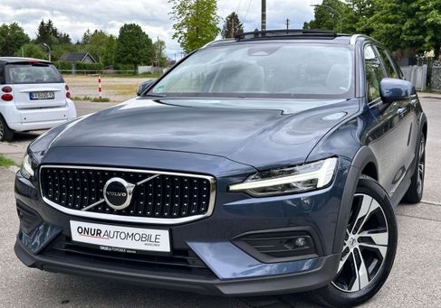 Volvo V60 Cross Country, 2022
