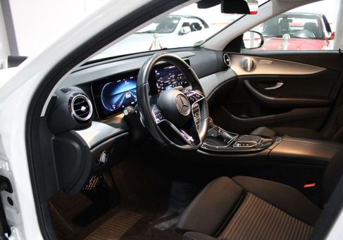 Mercedes-Benz E 300, 2020