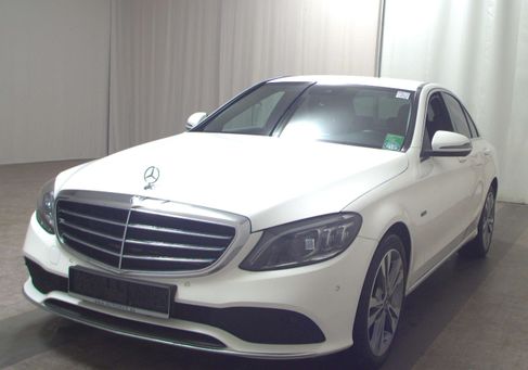 Mercedes-Benz C 300, 2020