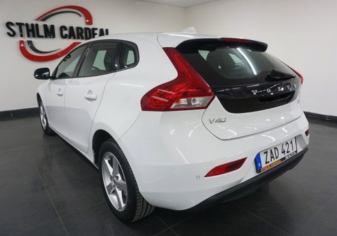 Volvo V40, 2018