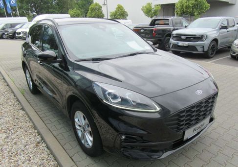 Ford Kuga, 2022