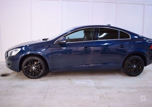 Volvo S60, 2013