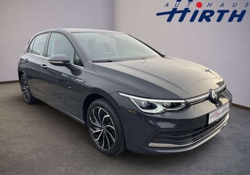 Volkswagen Golf, 2022 3