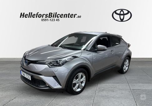 Toyota C-HR, 2017