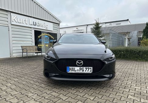 Mazda 3, 2025