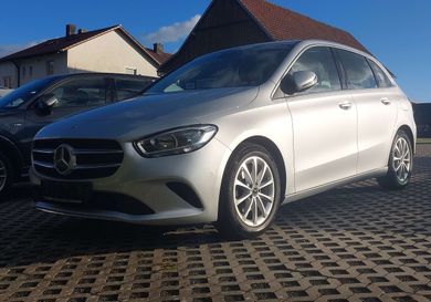 Mercedes-Benz B 180, 2019