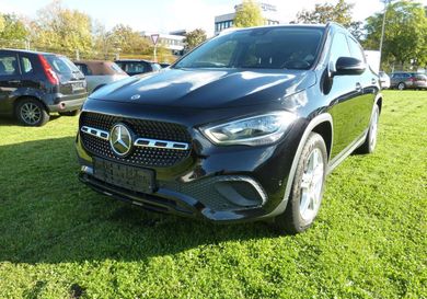Mercedes-Benz GLA 200, 2020