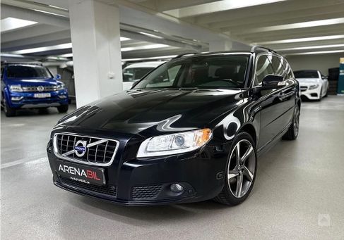 Volvo V70, 2011