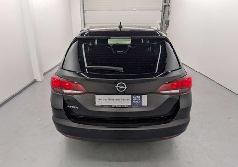 Opel Astra, 2018