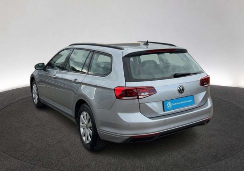 Volkswagen Passat Variant, 2023 3