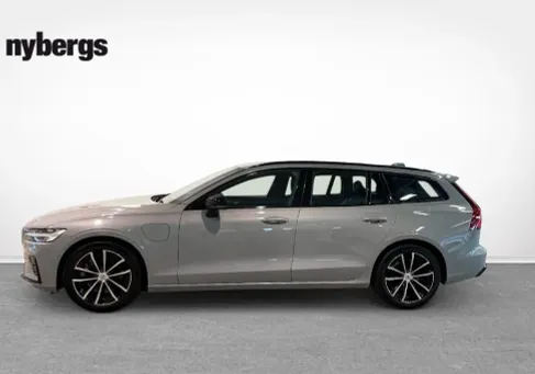 Volvo V60, 2025