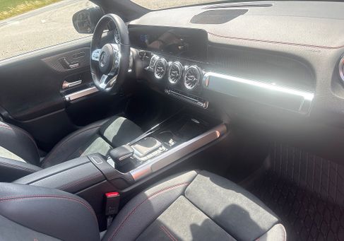 Mercedes-Benz EQB, 2023