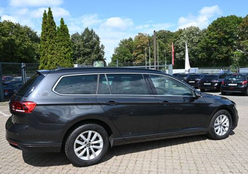 Volkswagen Passat Variant, 2021 3