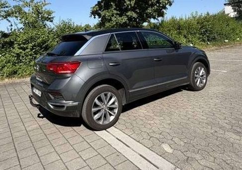 Volkswagen T-Roc, 2019