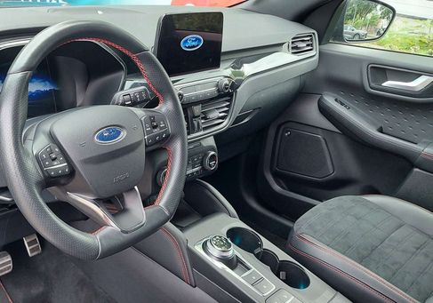 Ford Kuga, 2021